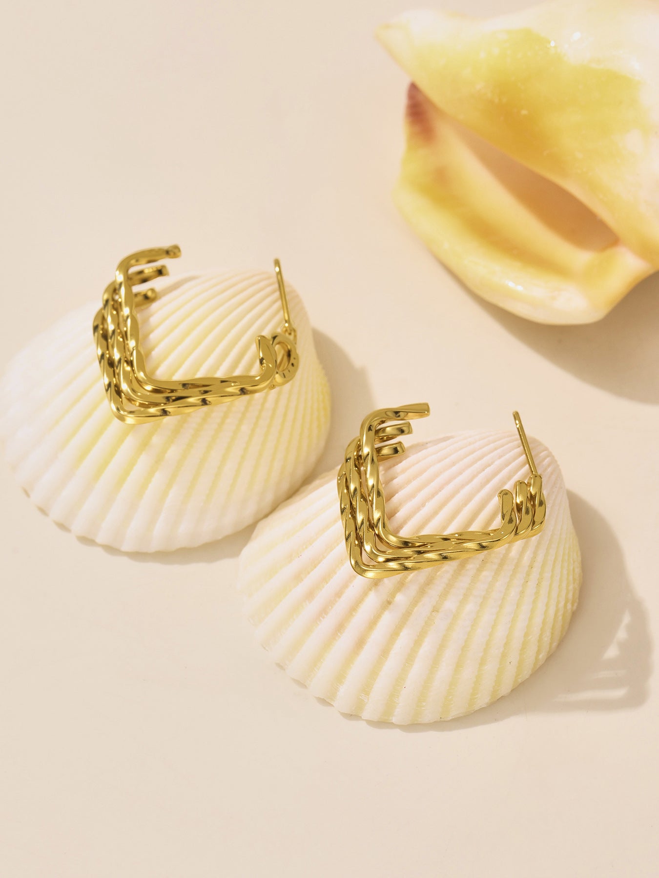 Geometric C-Line Earrings with Two-Tone Hollow-Out Design - 18K Gold Plated Titanium Steel, Hypoallergenic & Lightweight-ALB