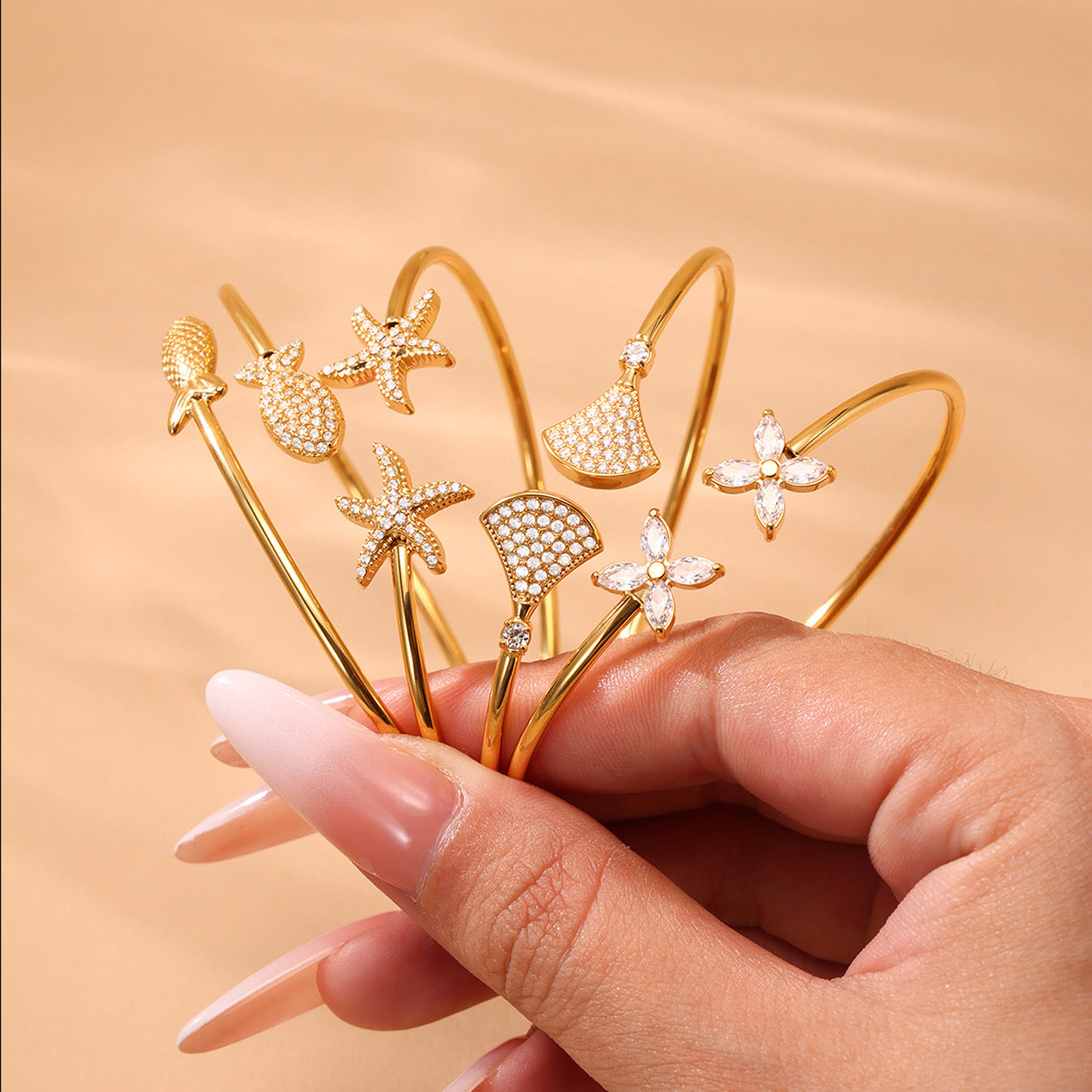 Ocean Series 5A Zirconia Fish and Starfish Bracelet - Adjustable Open Design in 18K Gold Plated Stainless Steel, Light Luxury Marine Theme Jewelry-ALB