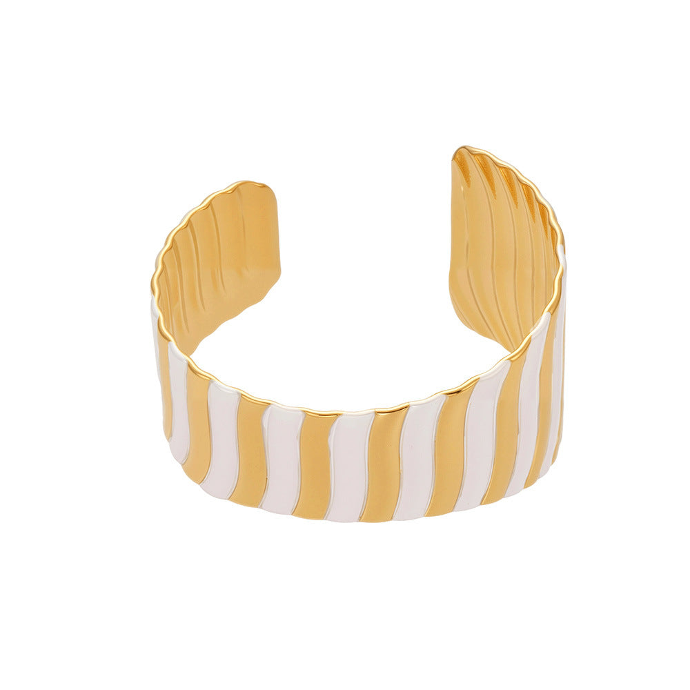 Two-Tone Wave Design Wide Cuff Bangle - Open Geometric Bracelet in 18K Gold Plated Titanium Steel, Modern and Durable Fashion Accessory-ALB