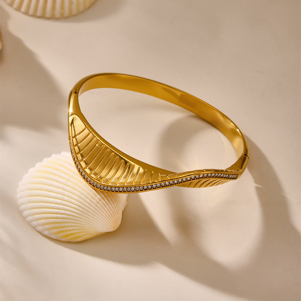 Elegant Threaded Sector Buckle Bracelet - 5A Zirconia Sparkle on Robust Stainless Steel, Ideal for Stacking and Gifting-ALB
