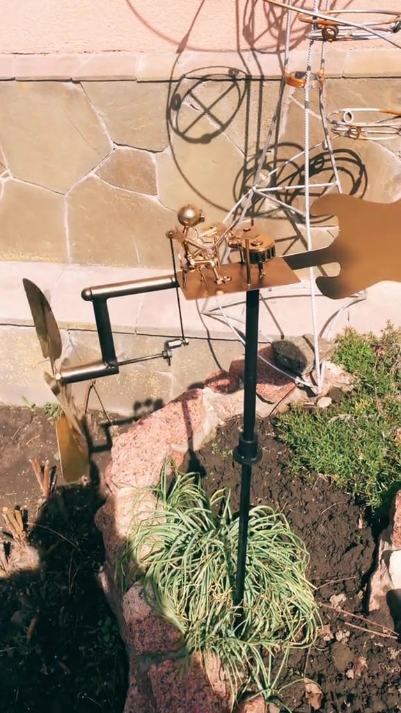 🔥🔥New Year 70% Off--🥁Handmade Metal Drummer Windmill🎁(Includes a 70cm bracket)