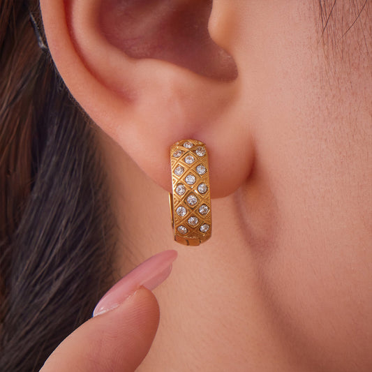 Geometric Diamond-Cut Rhombus Grid Ear Cuff - 18K Gold Plated with Zirconia, Non-Piercing Ear Clip for Sensitive Ears-ALB